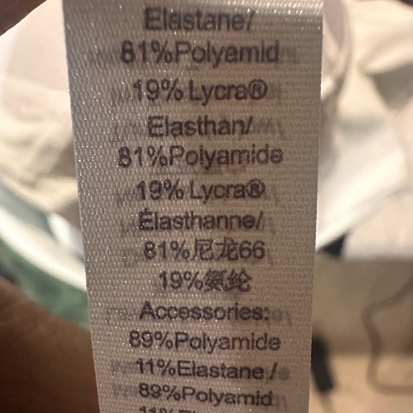 NWT SIZE XL CRZ YOGA White Sports Bra - Picture 8 of 9